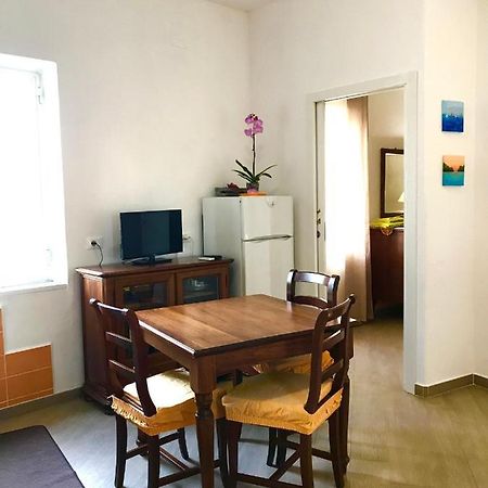 Casette Sul Porto Ischia Ngoại thất bức ảnh